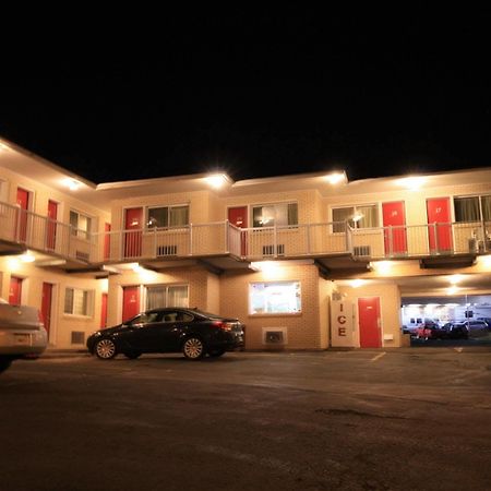 Lake City Motel Dartmouth Zewnętrze zdjęcie