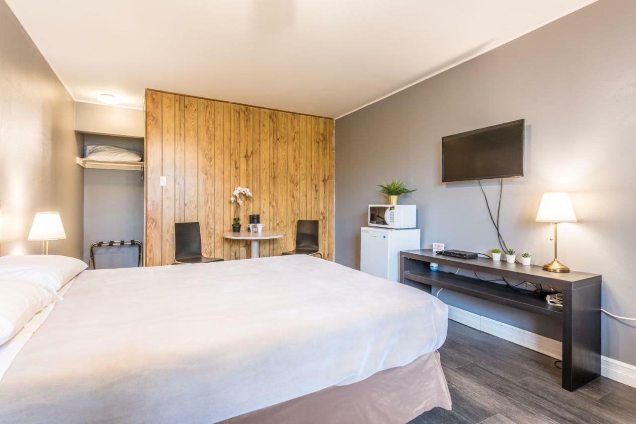 Lake City Motel Dartmouth Zewnętrze zdjęcie